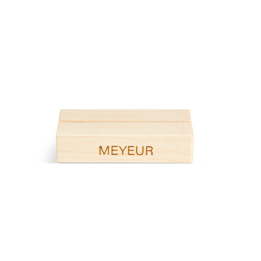 <tc>Wooden Card Holder</tc>
